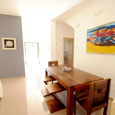 Holiday home Gattaland Trani